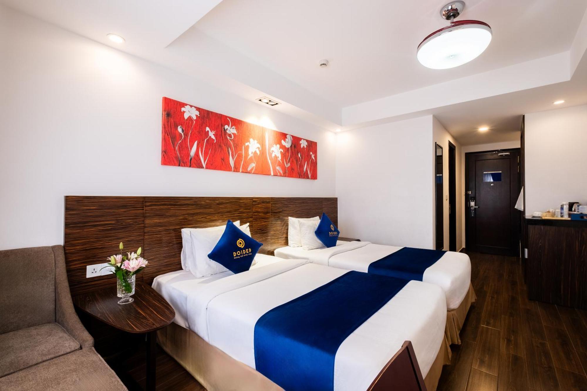Sandals Lily Hotel Da Lat Exterior photo